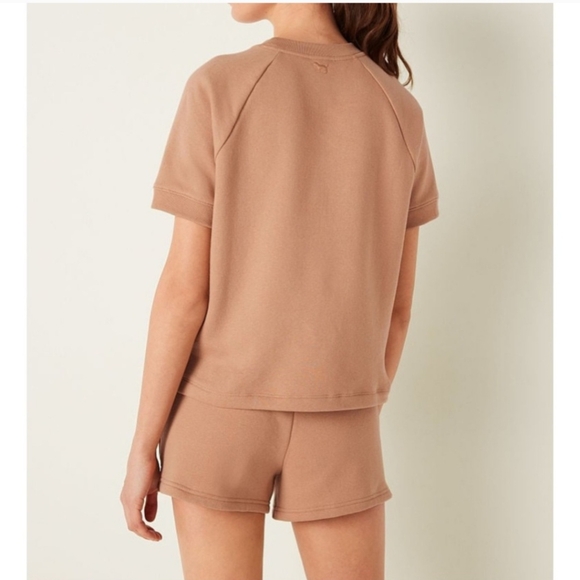 Victoria's Secret Pink Women's Tan Short Sleeve Cropped Sweatshit Size XS - Picture 2 of 10